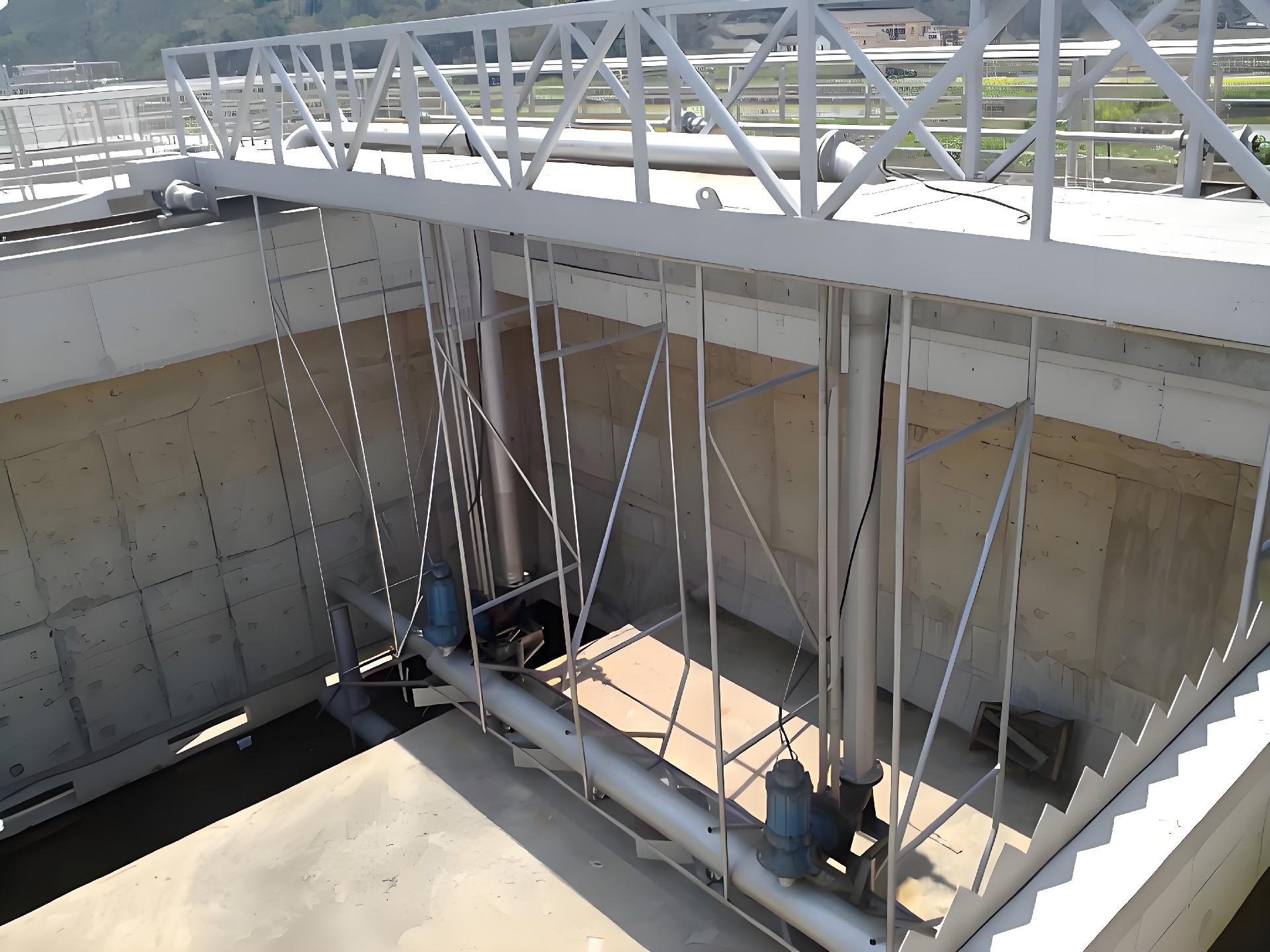 行車式刮吸泥機