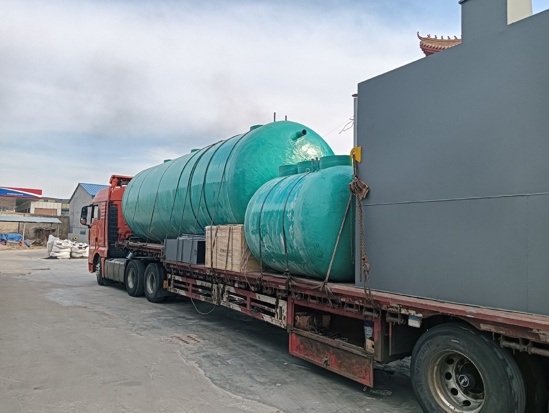 一體化污水處理設(shè)備.jpg 一體化污水處理設(shè)備.jpg